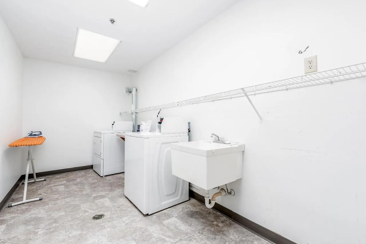 Lägenhet Cozysuites Central West End Double Queen Suite With Free Parking! Saint Louis