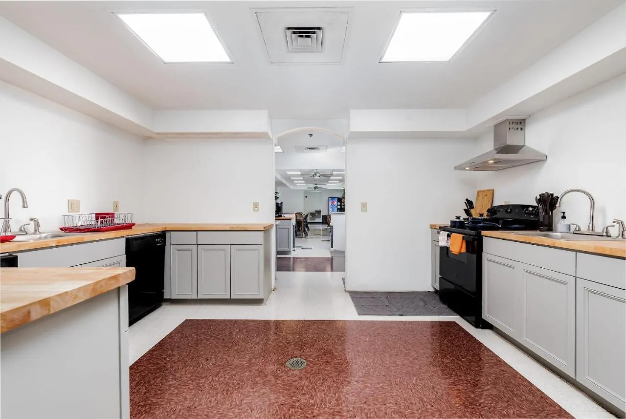 Cozysuites Central West End Double Queen Suite With Free Parking! Saint Louis 0*,